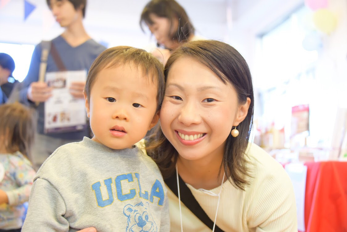 パソコン初心者からデザイナーへの道。多田朋未さん卒業後の活動(1/2)